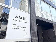 アミエ(AMIE)の雰囲気(この看板が目印!螺旋階段を登って来てください!)