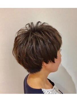 イデア 研究学園店(idea) アッシュ系ベリーショート！