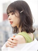 ナチュラルな抜け感ミディ