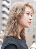 三軒茶屋_レディース_セミロング_レイヤー_ブリーチ_ハイトーン