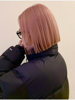 ベンジー 沖縄店(benji)&nbsp;ピンクベージュ　ミニボブ　ハイトーンカラー