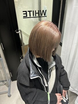 アンダーバーホワイト 京橋店(_WHITE) ミルクティーグレージュ×ミニボブ
