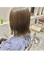 アデプト 金町店(adept)&nbsp;【adept金町店　石崎Style】オリーブカラー×切りっぱなしボブ