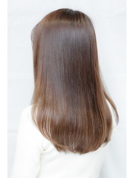 キルト(kirut) 髪質改善・ナチュラルベージュ