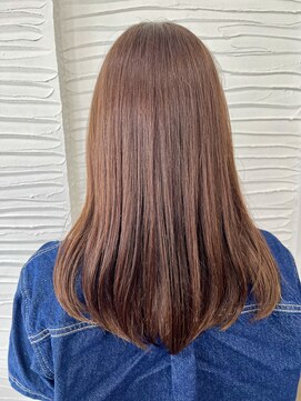 グロウトヨサキワン(GLOW TOYOSAKI ONE) うるつやストレートとオレンジカラー