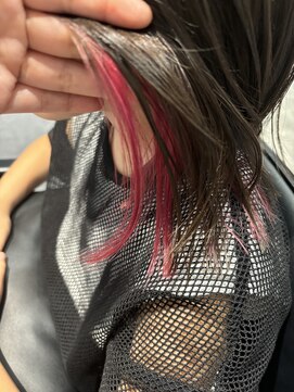 エレノア 越谷(Eleanor) ビビットピンク/インナーカラー【RIE】