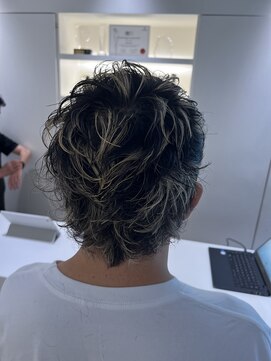 ステア ケース(stair case) スパイキーショート