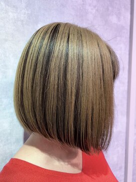 アルファ 我孫子店(alpha) ダブルカラー/ブリーチ/ミルクティー/切りっぱなしボブ/我孫子