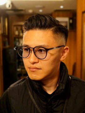 ダウバーバーショップ 表参道(DAU BARBER SHOP) フェード リクルート 理容室 バーバー ショート パート 短髪