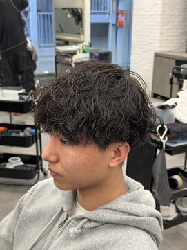 オーバルバイアピッシュ(OVARL by apish) 波巻きパーマ/メンズパーマメンズカットルーズパーマ