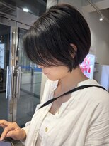 セブンベルベット(7 Velvet) 大人美人ショート/黒髪ショート 【博多】
