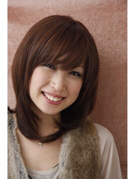 ヘアーアンドメイク ニュートラルアーチ(Hair&Make neutral Arch) ＊ ∵・*　ふんわりセミディーボブ　*・∵ ＊ イルミナ【町田】