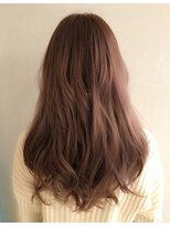 ショートバングが可愛いピンクベージュカラー 担当 本田奈穂美