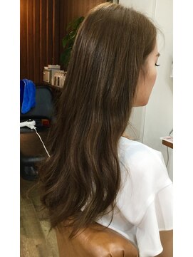 コズリー(cosily) 『透明感カラー』マット×ベージュ