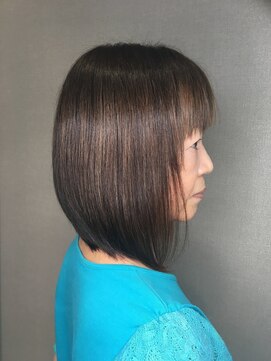 リリ(Liri material care salon by JAPAN) まとまりとツヤ感が最高のミディアムデザイン