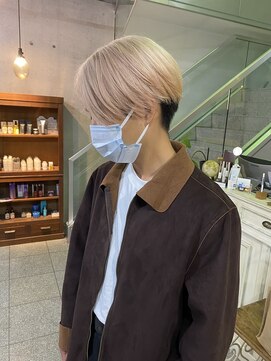 ヘアーデザイン アルエ(HAIR×design ARUE) 【YUGO】ハイトーンミルクティーベージュ