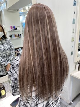 ラピス 池袋(Lapis) パールグレージュ×ナチュラルハイライト☆