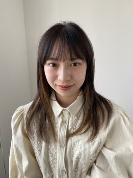 エクリ 麻布十番(equri) ナチュラルストレート/インナーカラー