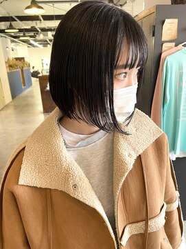 ヘアーアイストゥーレ(HAIR ICI TRE) まとまるボブ!切りっぱなしボブ 担当渡辺聖