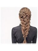 10分ヘアセット1200円！編みおろし