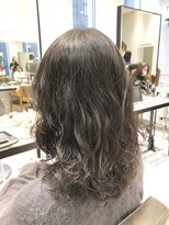 ネオリーブギンザ 銀座店(Neolive GINZA)&nbsp;ミディアムヘア　低温デジタルパーマで作るウェーブヘア