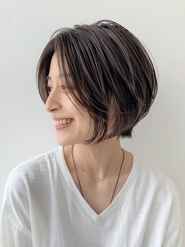 ティダスマイル ふじみ野店(tida smile) こなれミディ/白髪ぼかしハイライト/くびれショート