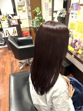 ディーズ(D’z) 秋冬にぴったり*こなれボルドーカラー