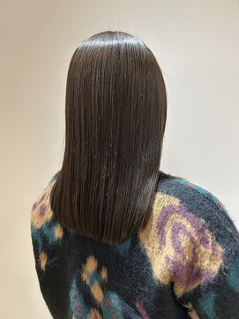 シアン(CyAN) グレージュ