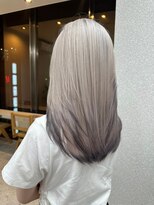 天神美容室&nbsp;ダブルカラー／レイヤーカット／ハイトーン
