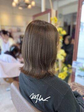 美容室ステラ 坂戸駅前店 外ハネミディアム