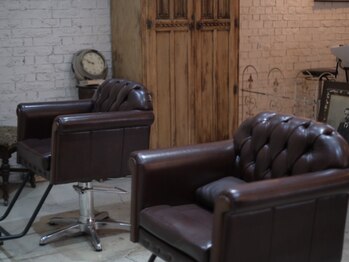 ガレージ メンズ(GARAGE Men's)の写真/“ゆったりと時間が流れるプライベート空間”マンツーマン制だからこそのゆったりとしたサロンtimeを…♪