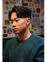 ツーエイチ 新宿(2H)&nbsp;新宿/センターパート/テーパーフェード/新宿メンズヘア/理容室