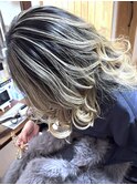 【筋感バツグン】ホワイトブロンドバレイヤージュ×ブリーチ２回
