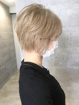 オリ(‘Oli) スウィングショート＿プラチナベージュ