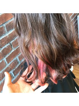 ランズヘアー(LAND’S HAIR) インナーカラー　ピンク