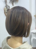 リロ(Lilo)&nbsp;切りっぱなしボブ