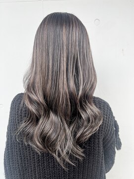 カリーナコークス 原宿 渋谷(Carina COKETH) ハイライト/ダブルカラー/ケアブリーチ/インナーカラー