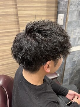 銀座マツナガ 神田店 20代30代個性派オシャレツイスパツーブロック