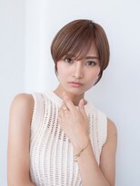 20代30代大人可愛い斜めバングショートボブ/シルキーベージュ