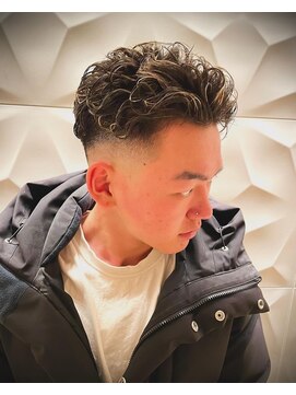 銀座マツナガ 浅草店 黒髪短髪/スキンフェード/宮城リョータ風パーマ