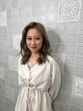 個性を生かした透明感のあるナチュラルスタイル◎