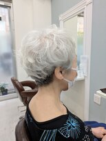 ジパングインスパイア 【凛】と【優】の二面性ベリーショート