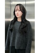 ピア ヤクイン(Pia Yakuin)&nbsp;レイヤーカット