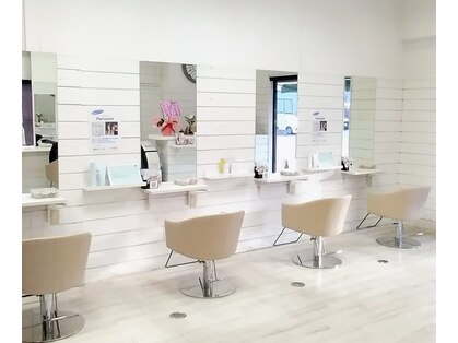 テラス ヘアアンドボタニカル(terrace)の写真