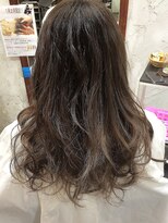 フェリシータ 服部店(felicita)&nbsp;透明感があるマーメイドアッシュ＠ふんわりアンニュイカール