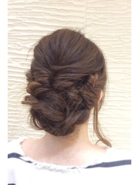 モリオ フロム ロンドン サッポロファクトリー店(morio FROM LONDON) 【morio】夏ヘアーアレンジ