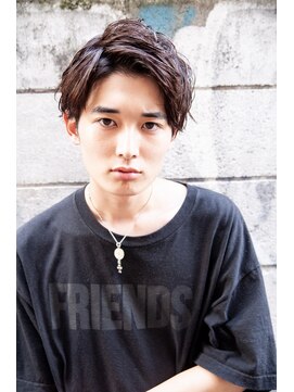 エイミー(Aimee) Aimee 町田アップバングショート×ナチュラルブラウン