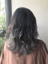 ジェリカ(Jlica) グラデーション カーキグレー