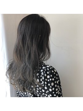 リガナッツ 池袋店(Riganuts) [riganuts 池袋]外国人風グラデーションカラー