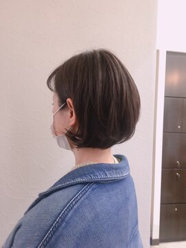 アールトゥーヘアー(art To Hair) ベージュカラー